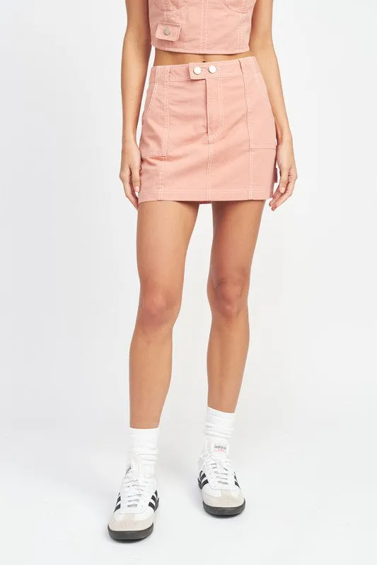 CONTRAST STITCHING MINI SKIRT